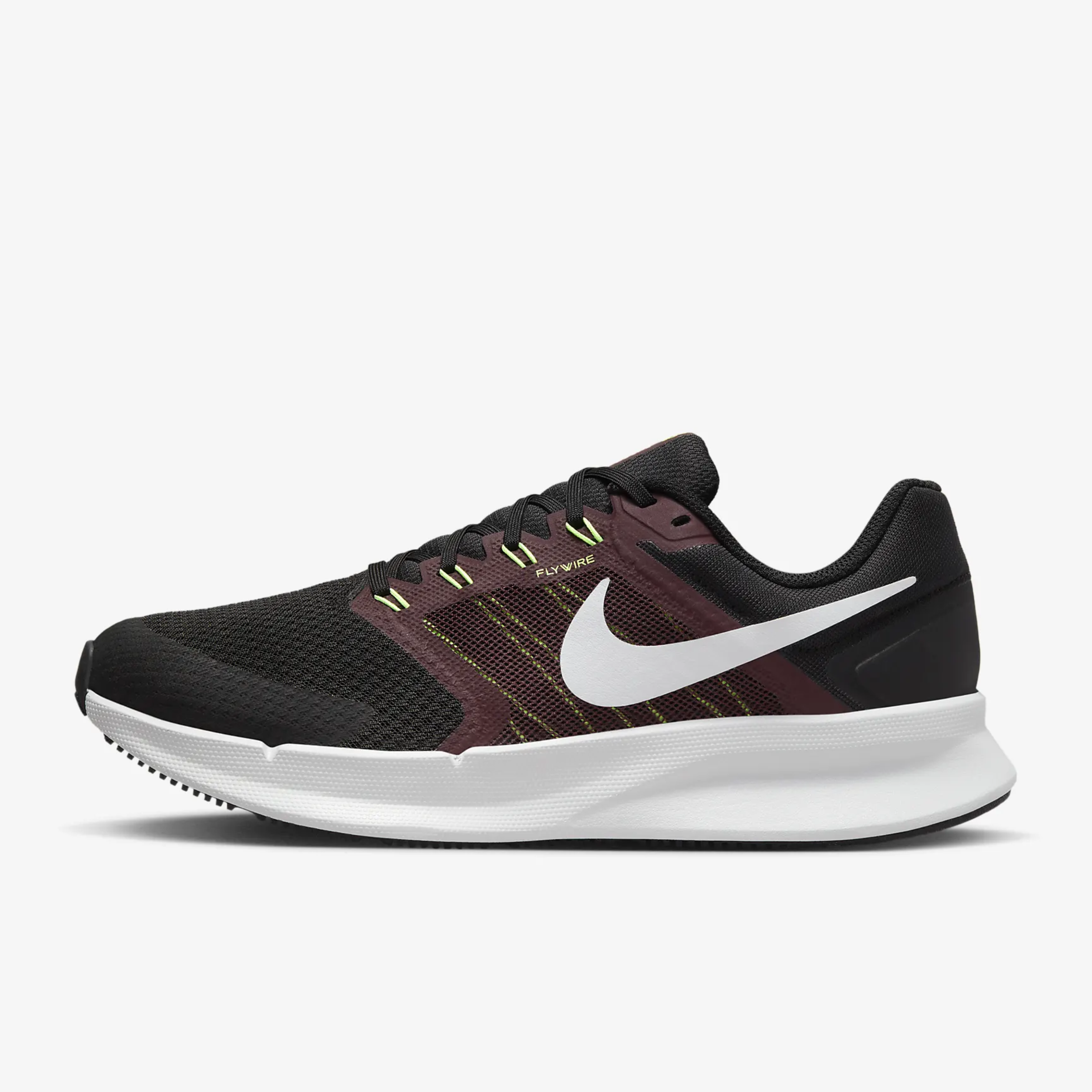 NIKE RUN SWIFT 3